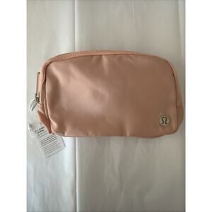 Lululemon Everywhere Belt Bag 1L Pink Crossbody Waist Belt Bag 2025 NWT